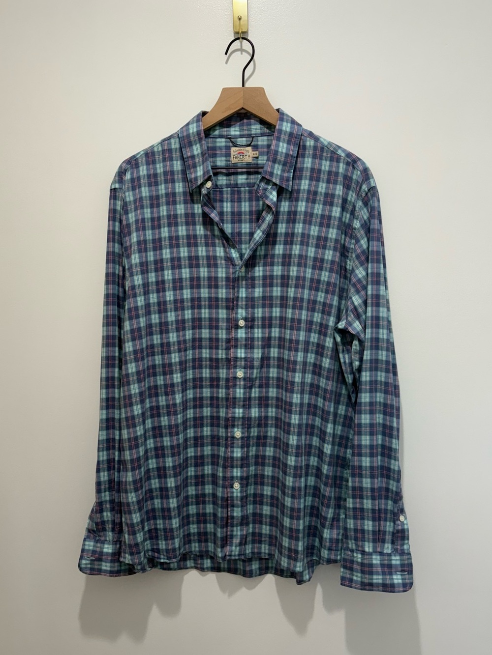 Faherty Men’s Supima Cotton Blend Button Down